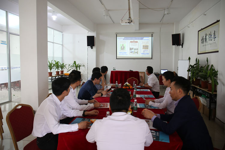 新希望集團考察聚陽公司