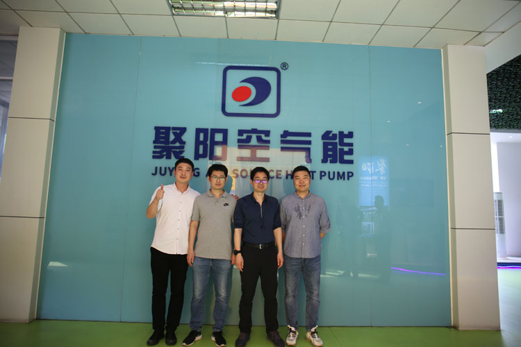 新希望集團考察聚陽公司